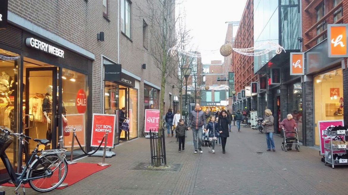 Eerste Pinksterdag Winkels Open