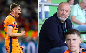 Micky Van De Ven Vader