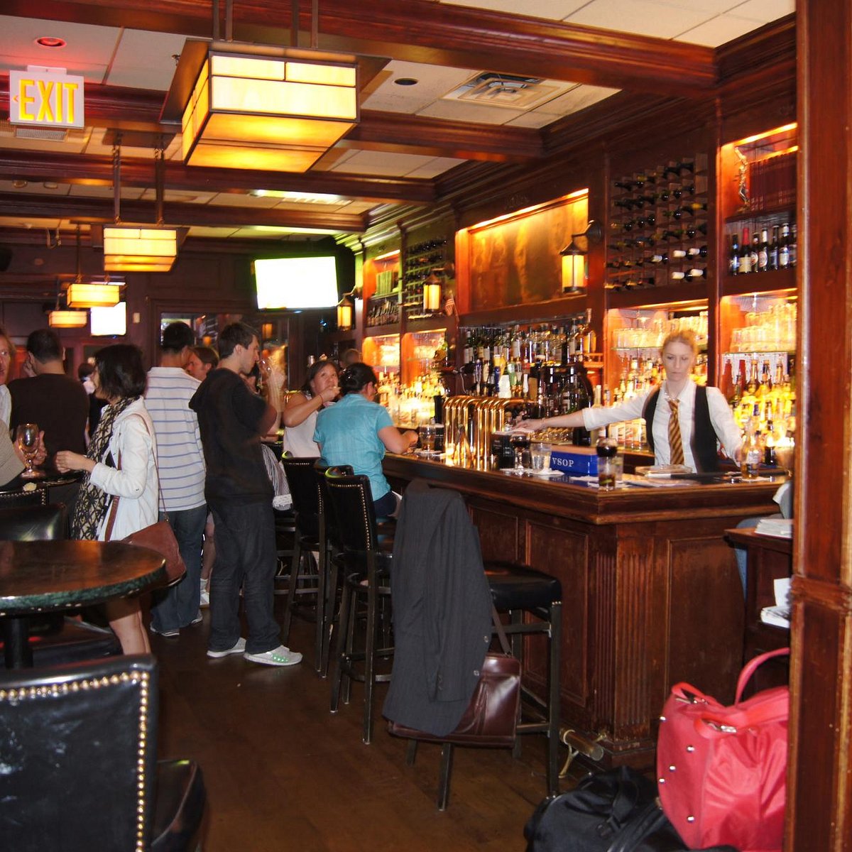 O Casey's Irish Pub & Restaurant Reviews
