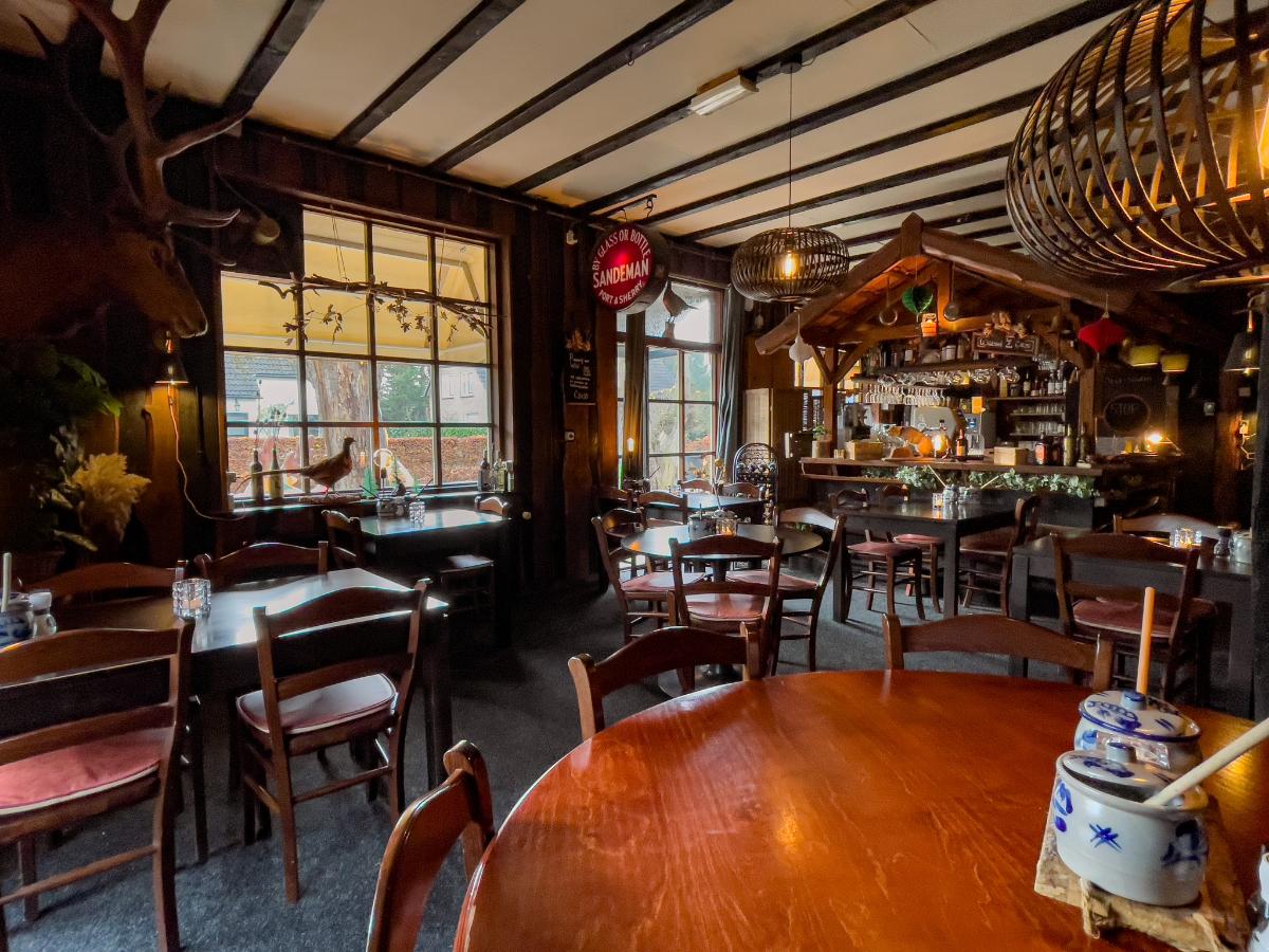 Pannenkoekenhuis & Restaurant Berg En Dal