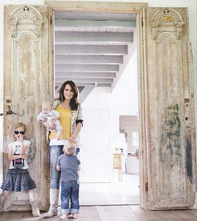 Sharon Den Adel Daughter