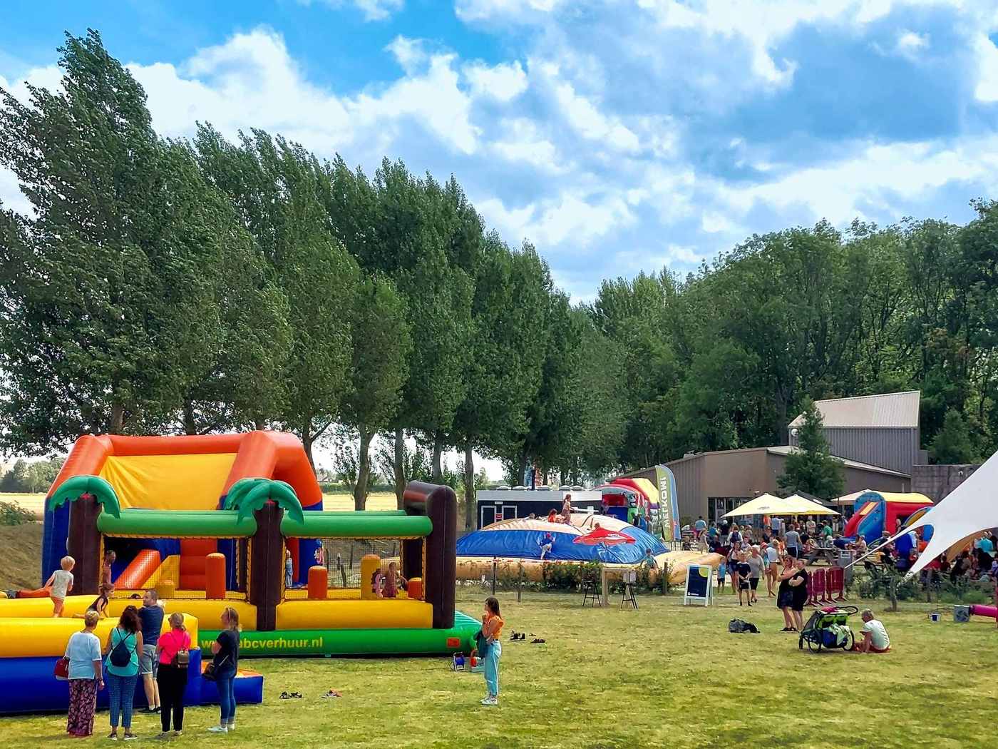 Speel- En Bunkerpark Groede Podium