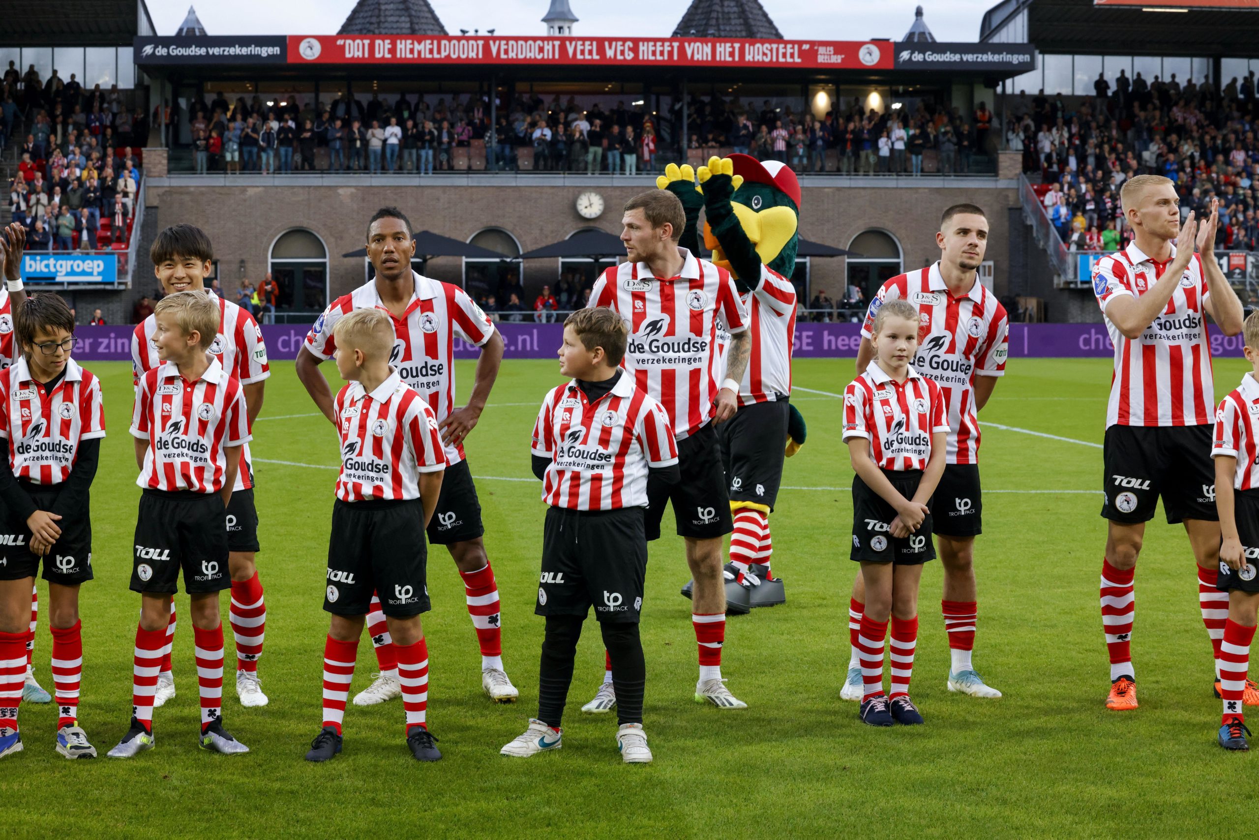 Stand Sparta Rotterdam - Nec