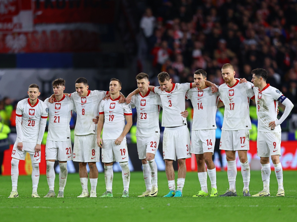Waar Je Fins Voetbalelftal - Pools Voetbalelftal Kunt Kijken