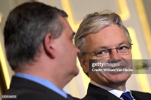 Minister Van Defensie