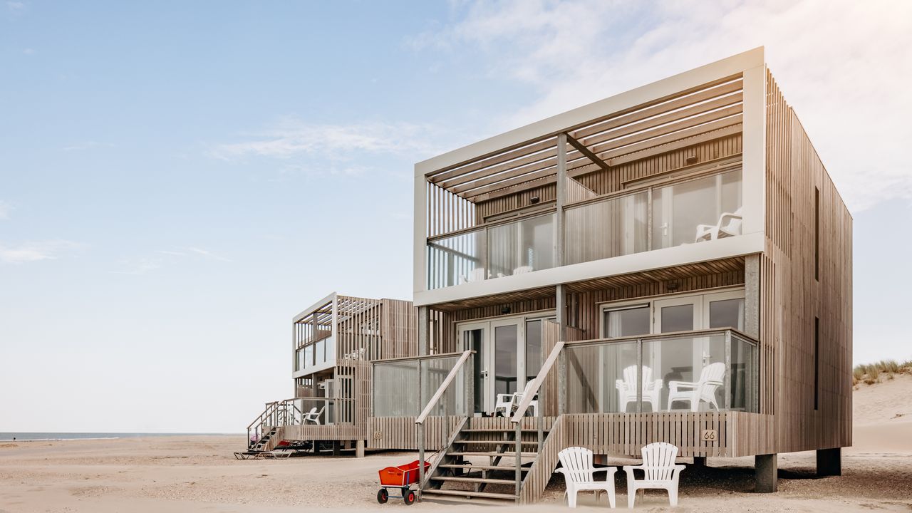 Roompot Beach Villa's Hoek Van Holland Price