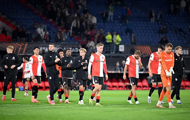 Stand Go Ahead Eagles Az Players