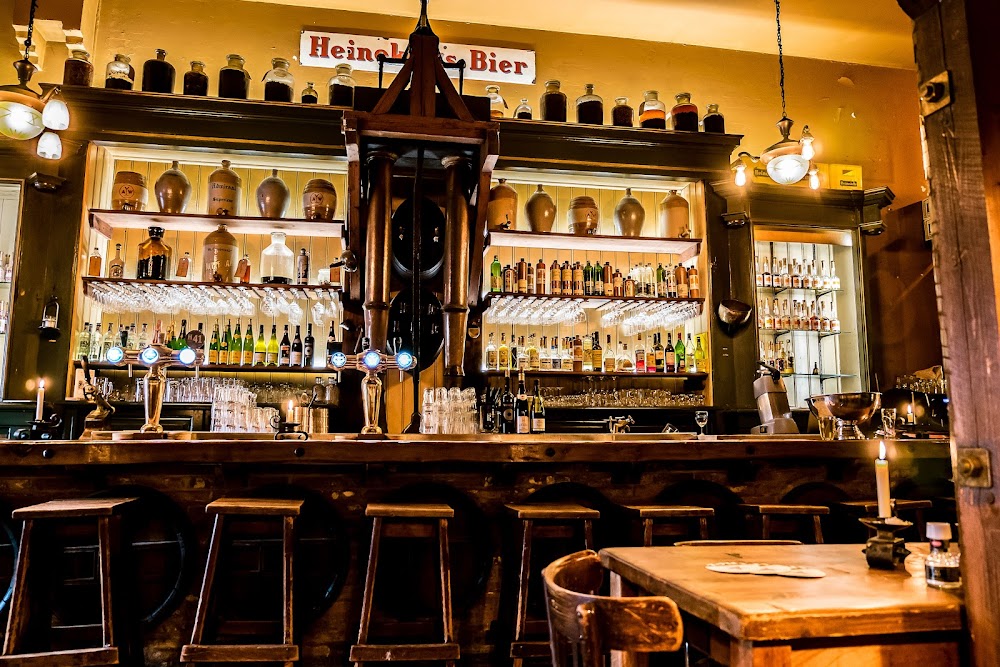 A Van Wees Tasting Locality Review