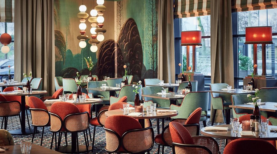 Ad Van Der Valk Restaurants