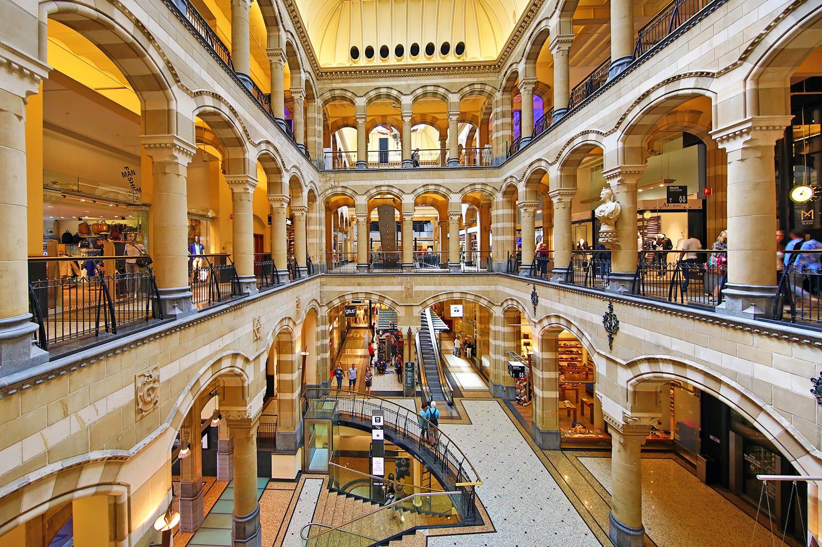 Amsterdam Shopping Mall Shops