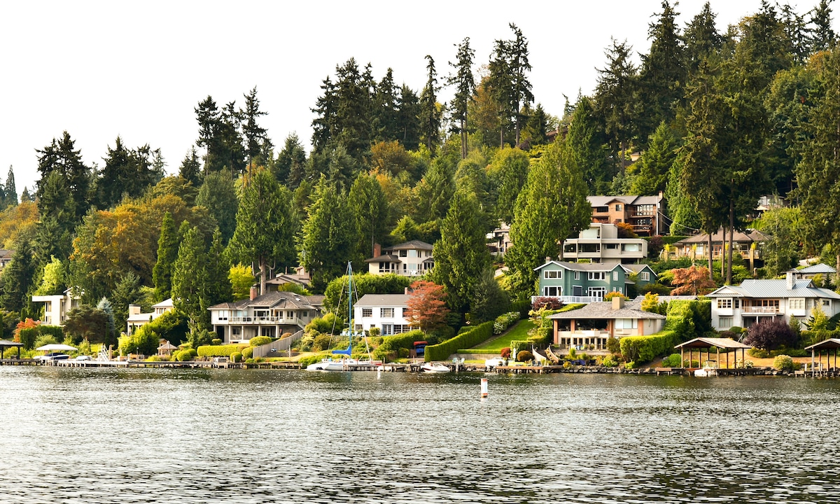 Beach House Party Rentals Near Bellevue, Wa