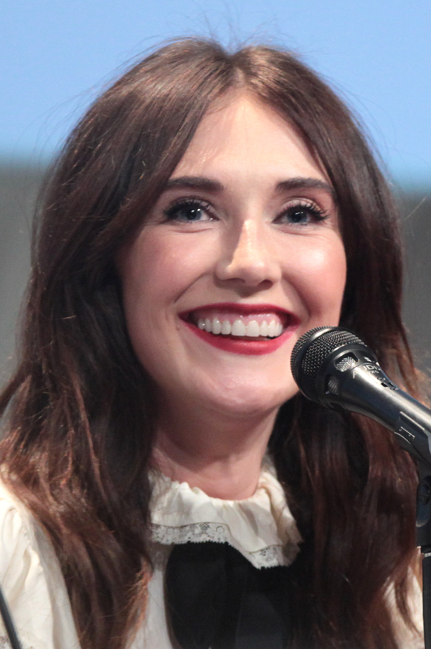 Carice Van Houten Age
