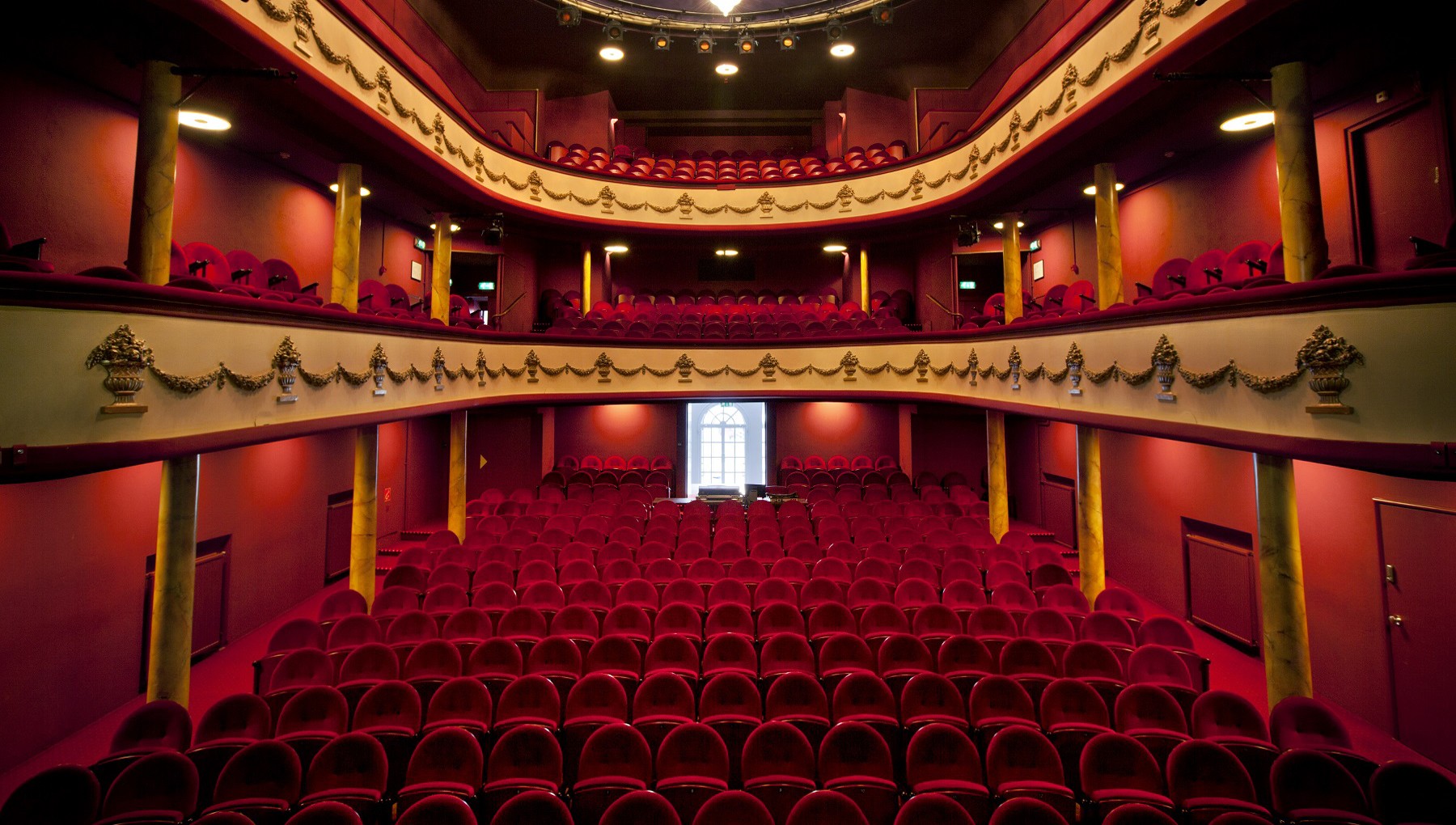 De Kleine Komedie Amstel Amsterdam Tickets