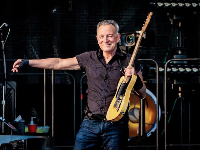 E Street Band Members Salary Reddit