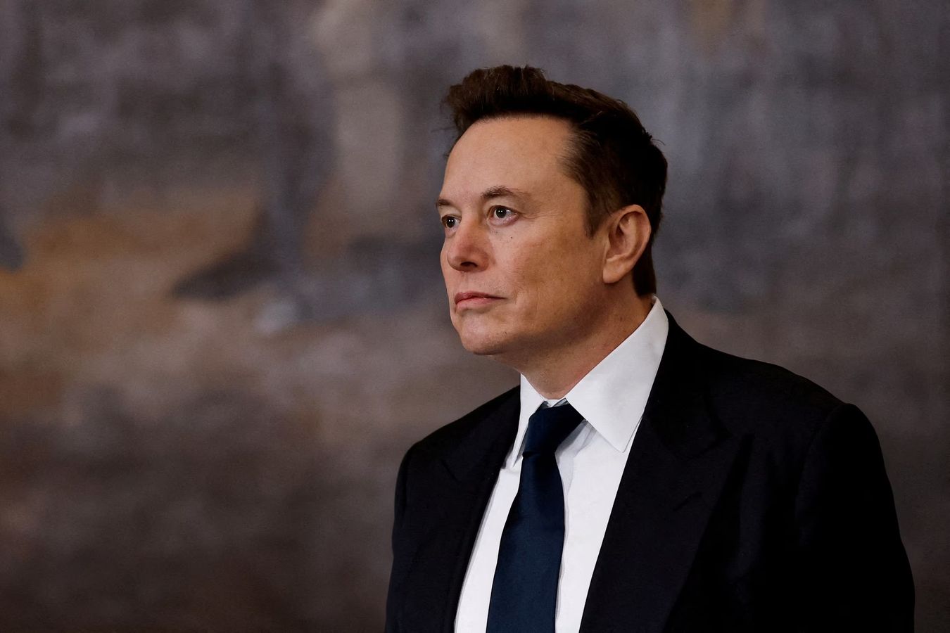 Elon Musk 1 Minute Income