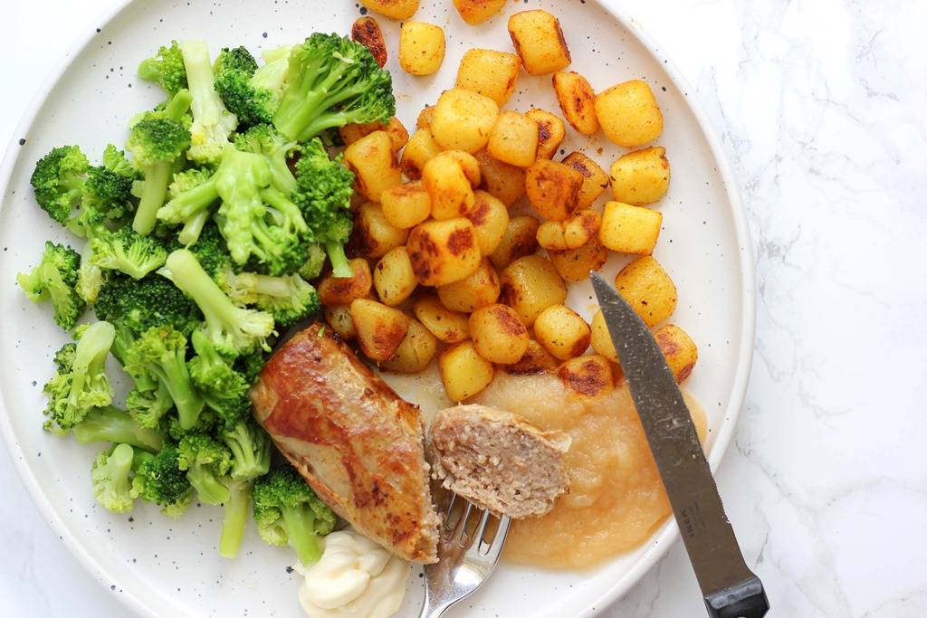 Gebakken Aardappelen Met Vlees En Groente