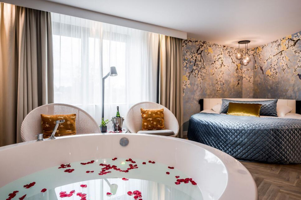 Hotel Met Jacuzzi Op Kamer