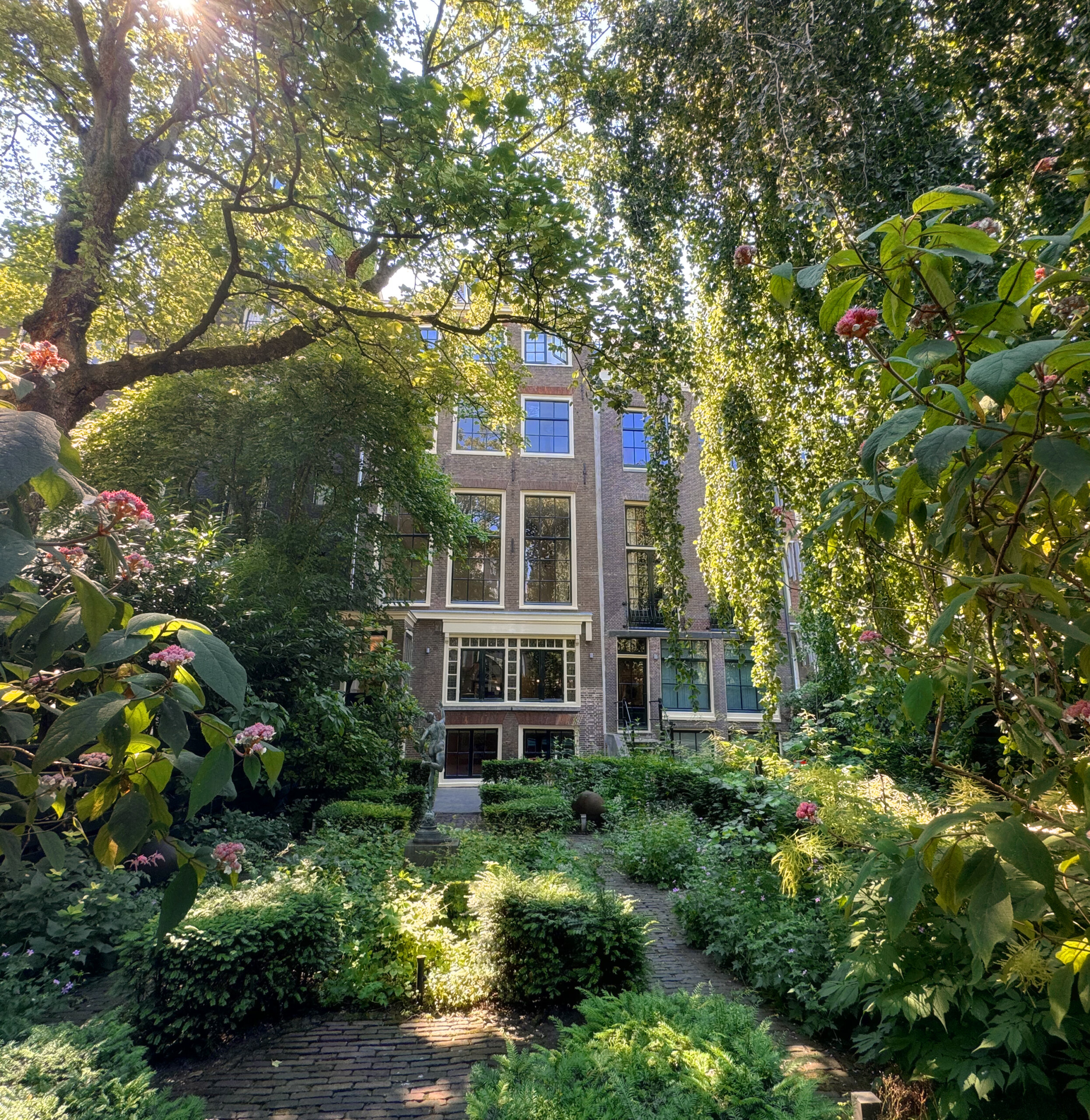 Huis Marseille Museum For Photography Keizersgracht Amsterdam Tickets