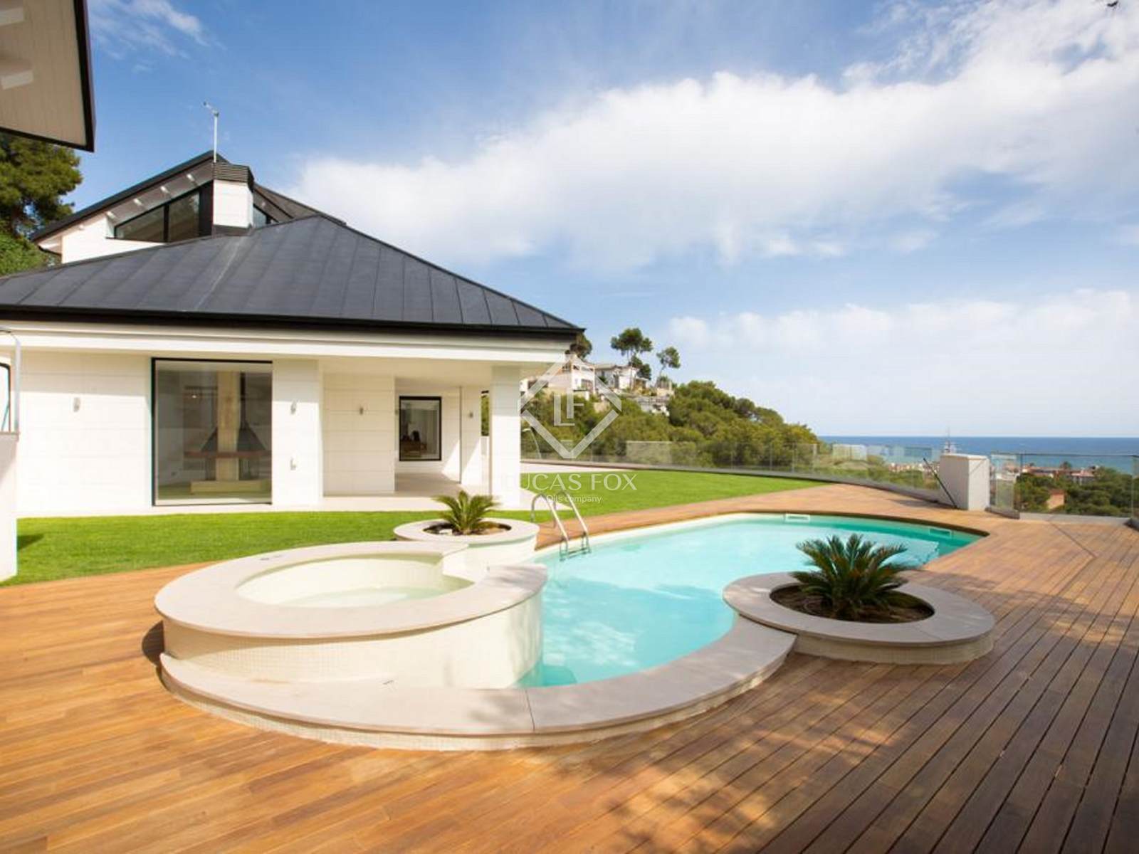 Huis Te Koop Barcelona Aan Zee