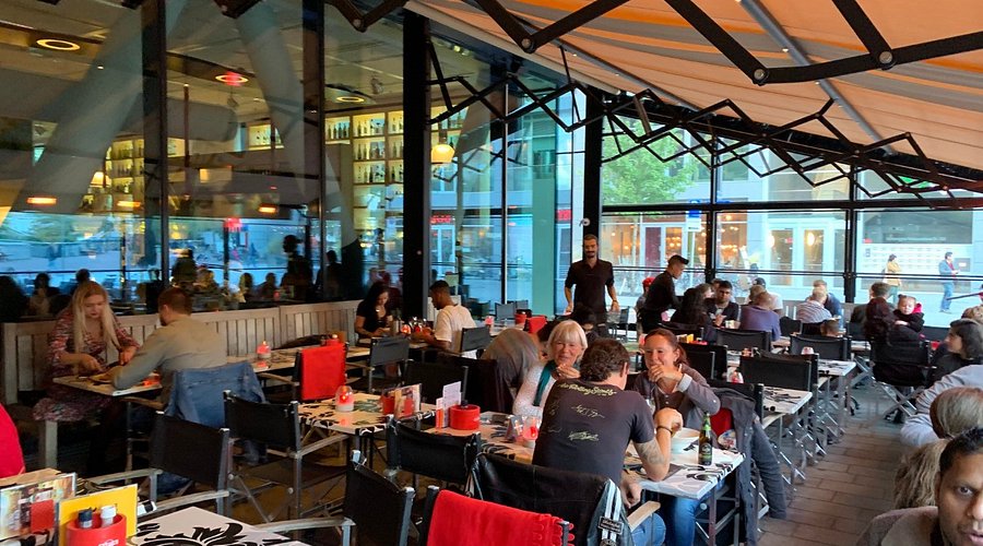 Italiaans Restaurant In De Buurt Van Mijn Locatie