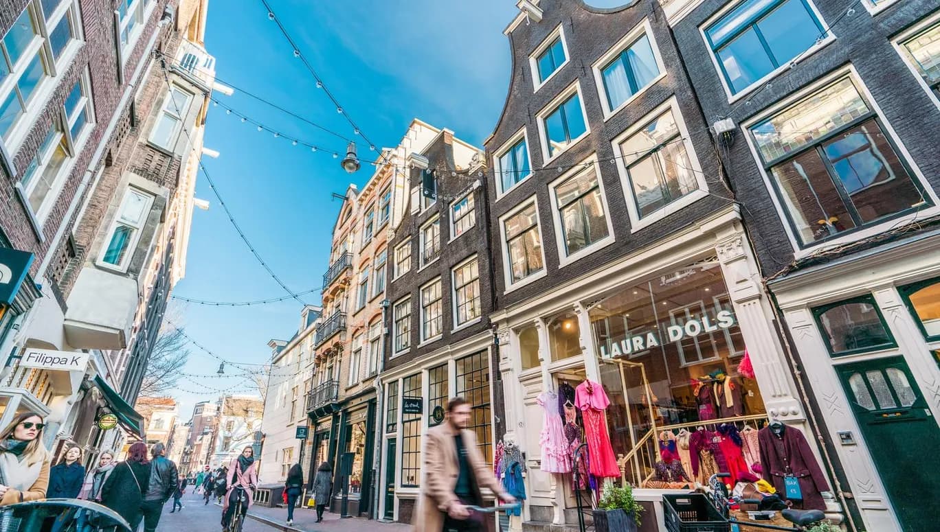 Luxury Shopping In Amsterdam