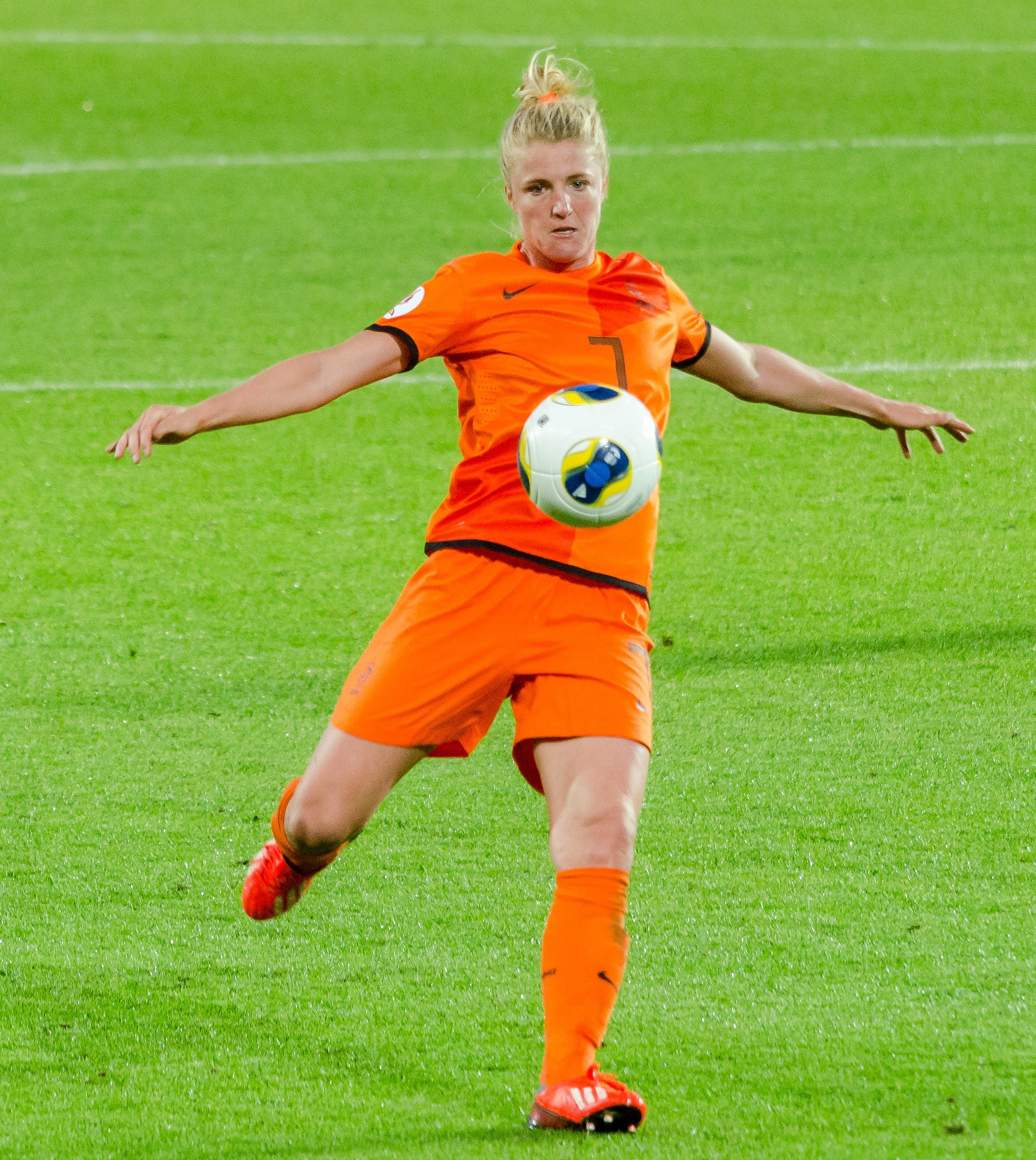 Micky Van De Ven Sister