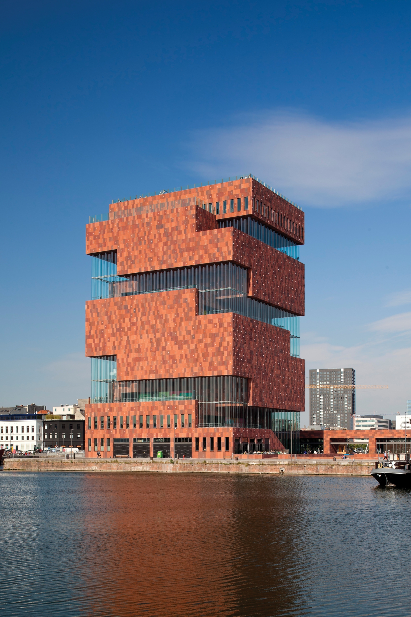 Museum Aan De Stroom Architect