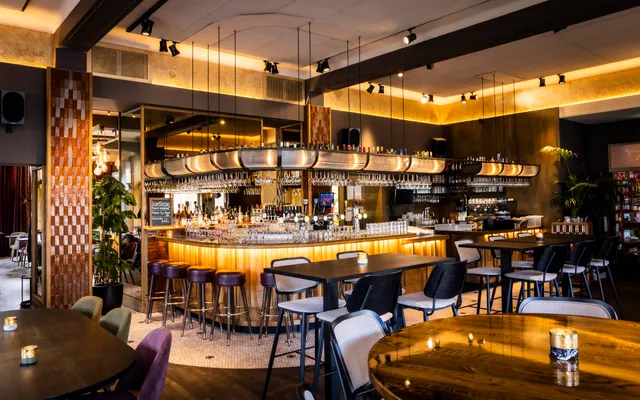 Naturalis Biodiversity Center Cafe Hours