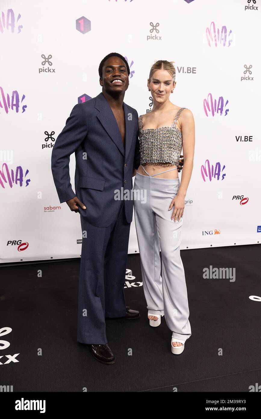 Pommelien Thijs Height