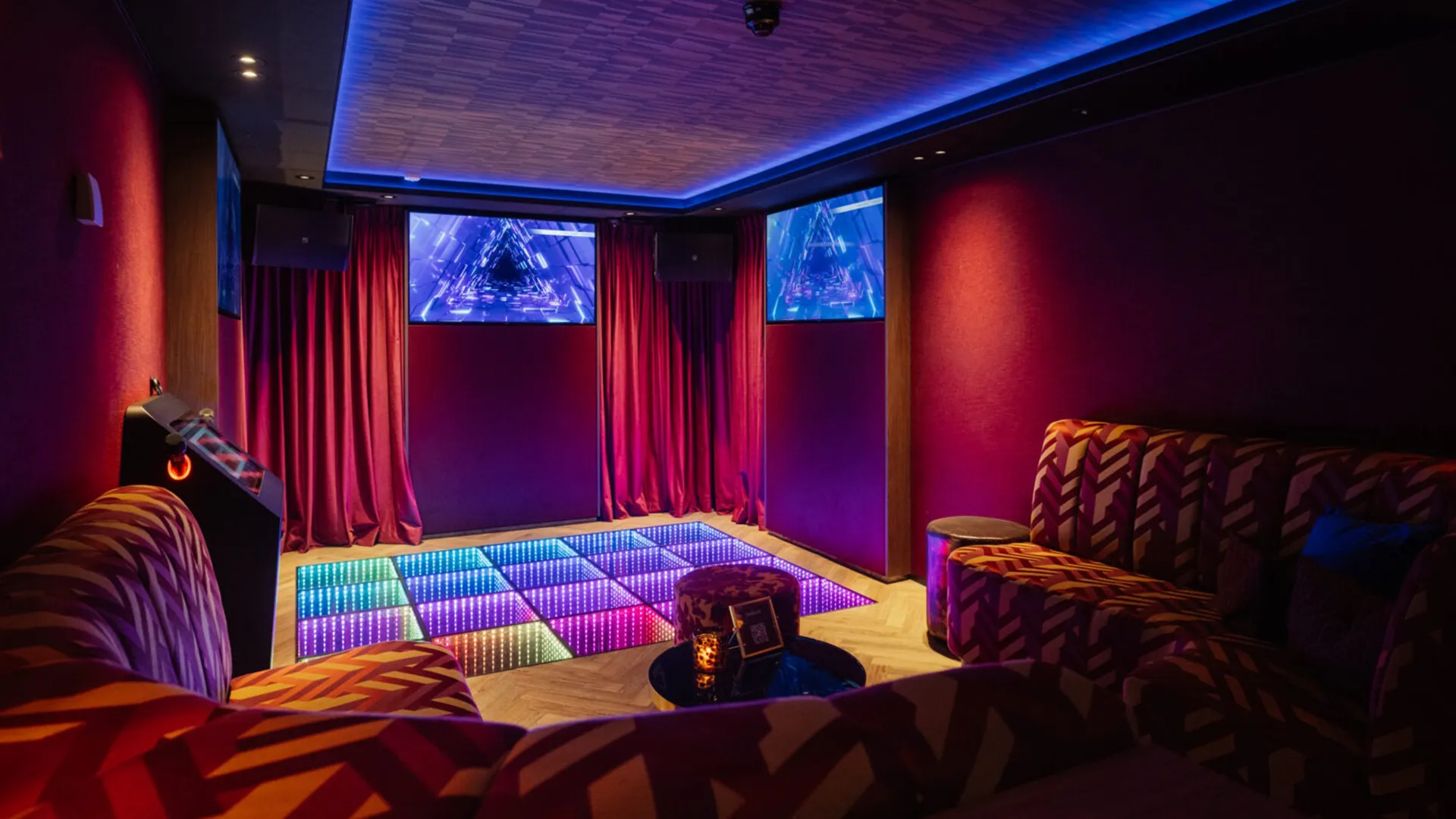 Q Lounge Cantharel