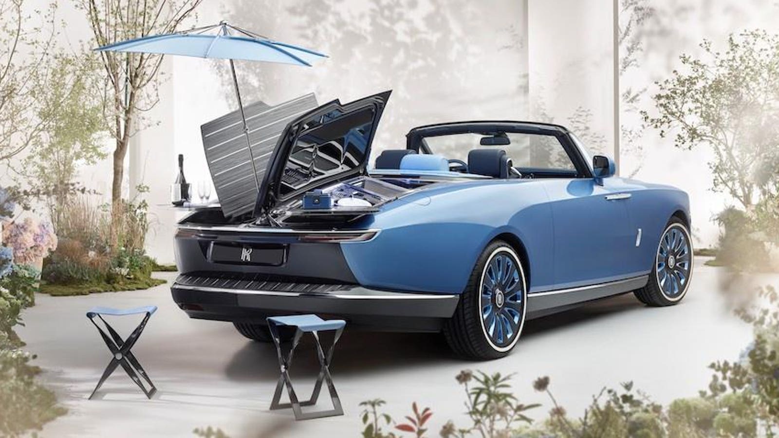 Rolls-Royce Boat Tail Features