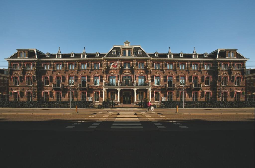 The Manor Amsterdam Check In Time