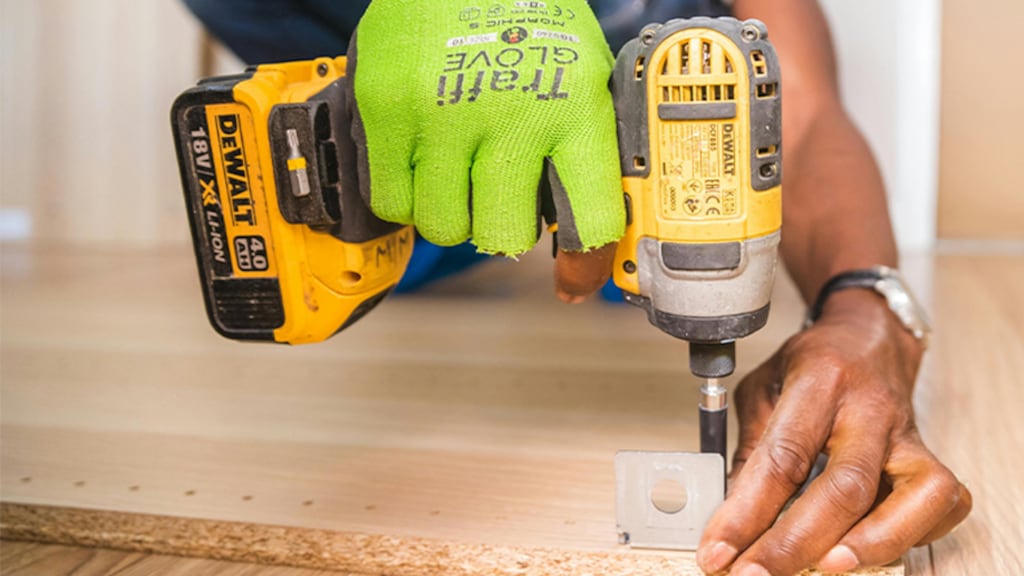 Tot Hoe Laat Mag Je Klussen Den Haag