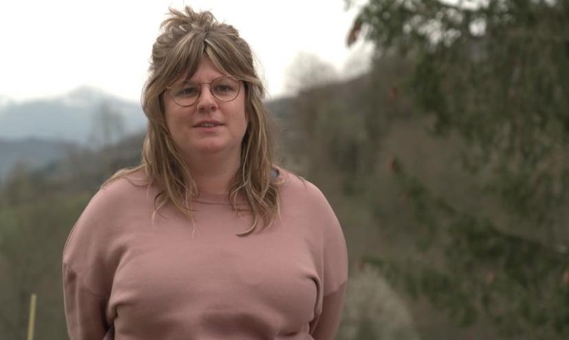 Waar Komt Esther Uit Winter Vol Liefde Vandaan