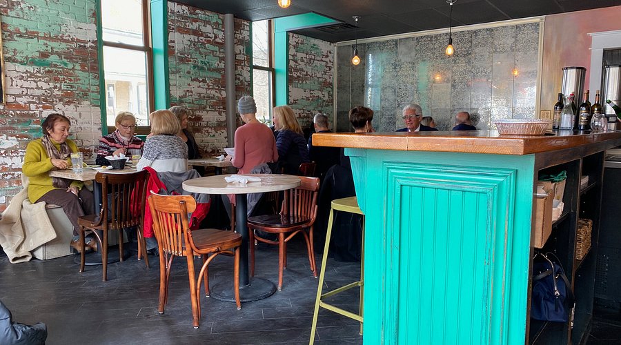 Warm And Cozy Restaurants Near Valparaiso, In