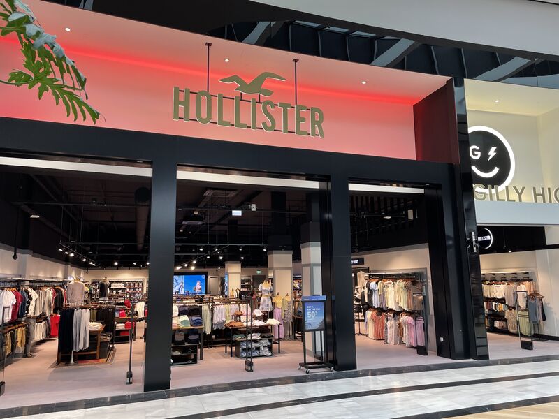 Westfield Mall Of The Netherlands Hollister