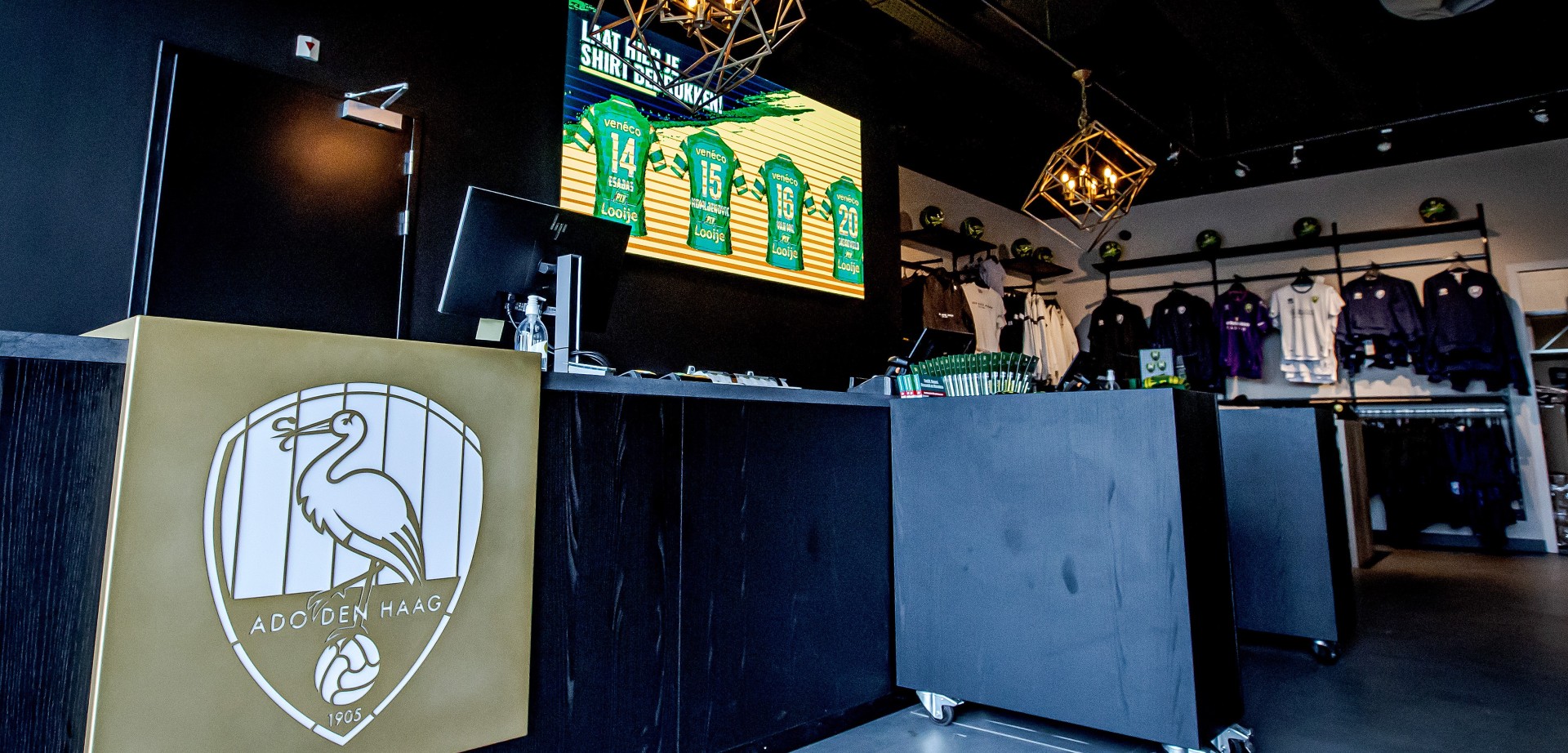Women Ado Den Haag Club Shop
