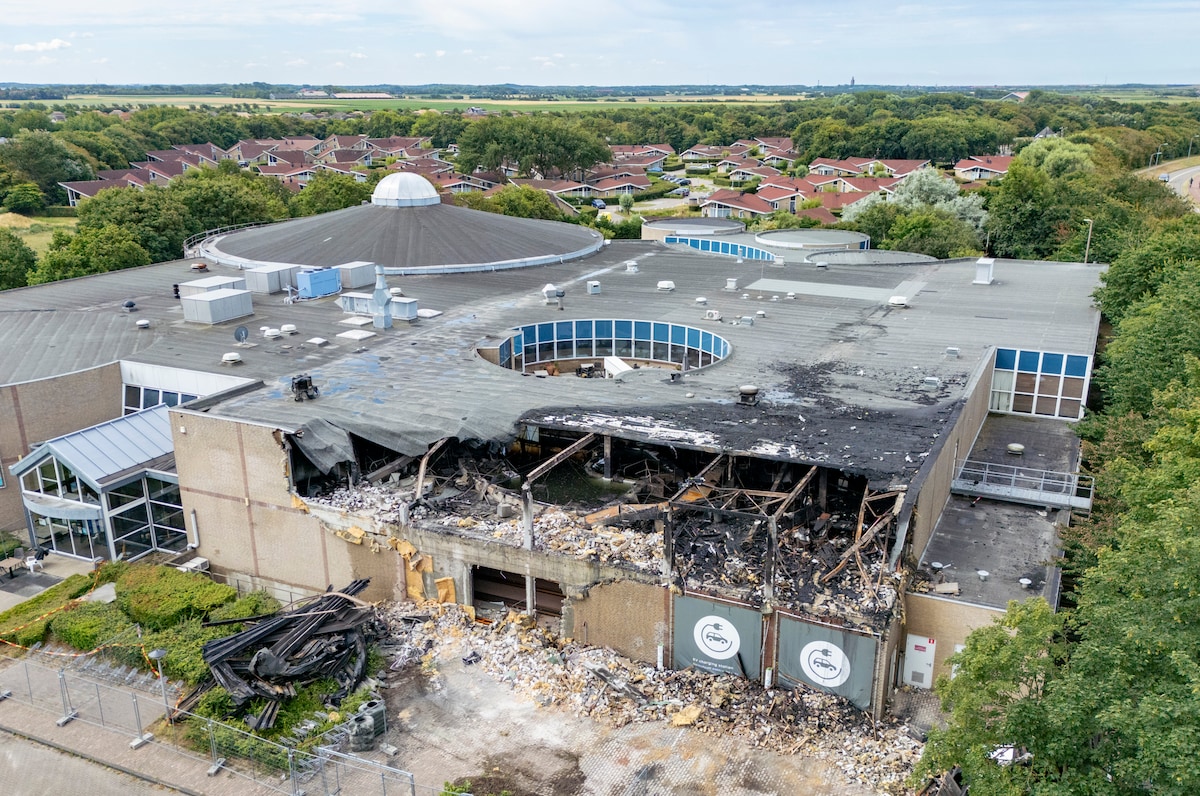 Zwembad De Parel Brand