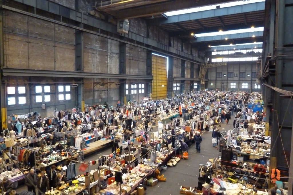 IJ Hallen Flea Market Location