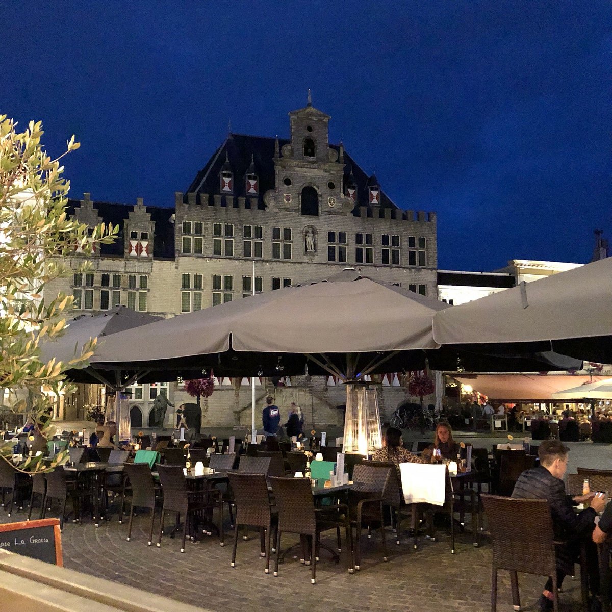 La Grotta Bergen Op Zoom