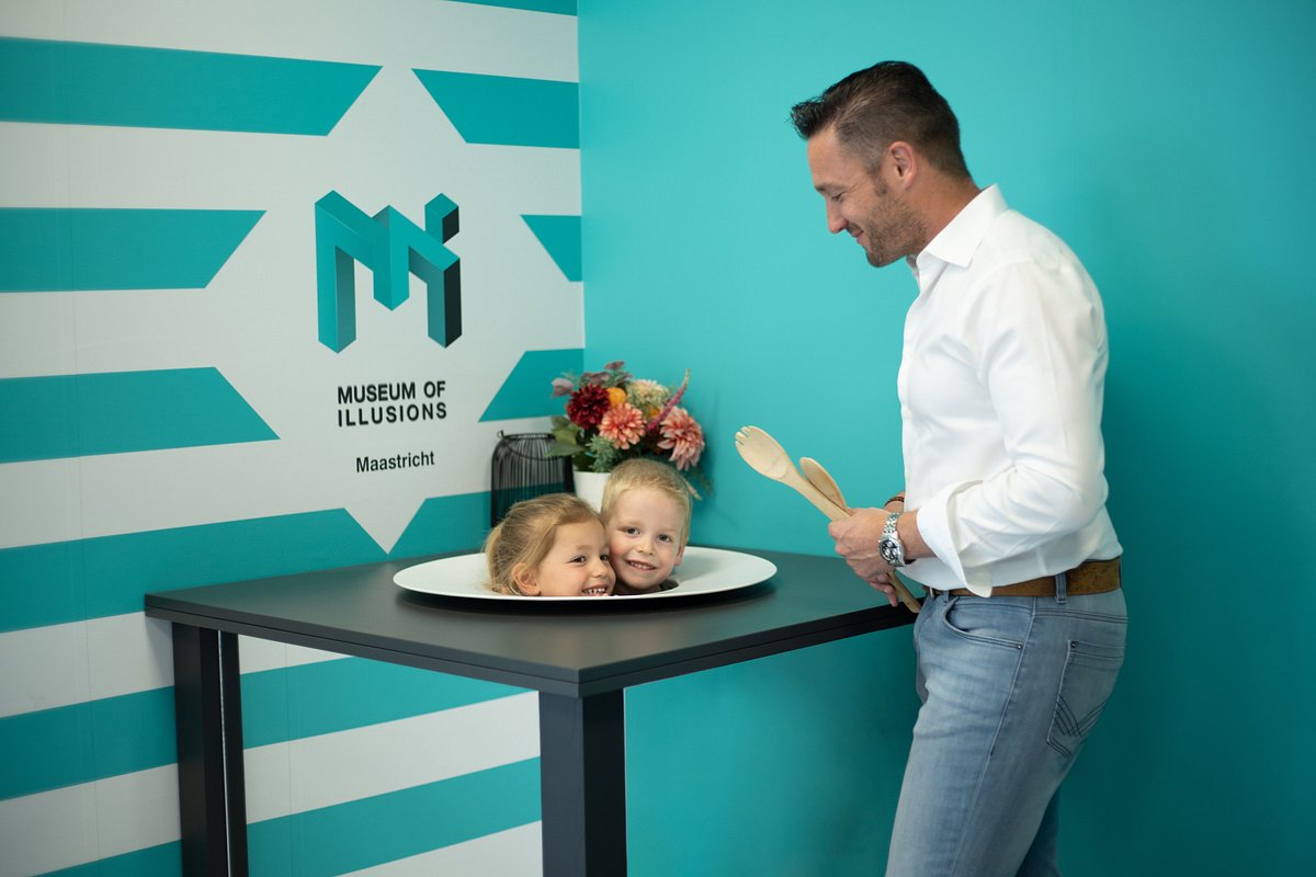 Maastricht Museum Of Illusions Discount