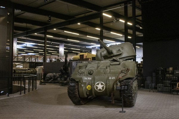 Oorlogsmuseum In De Buurt
