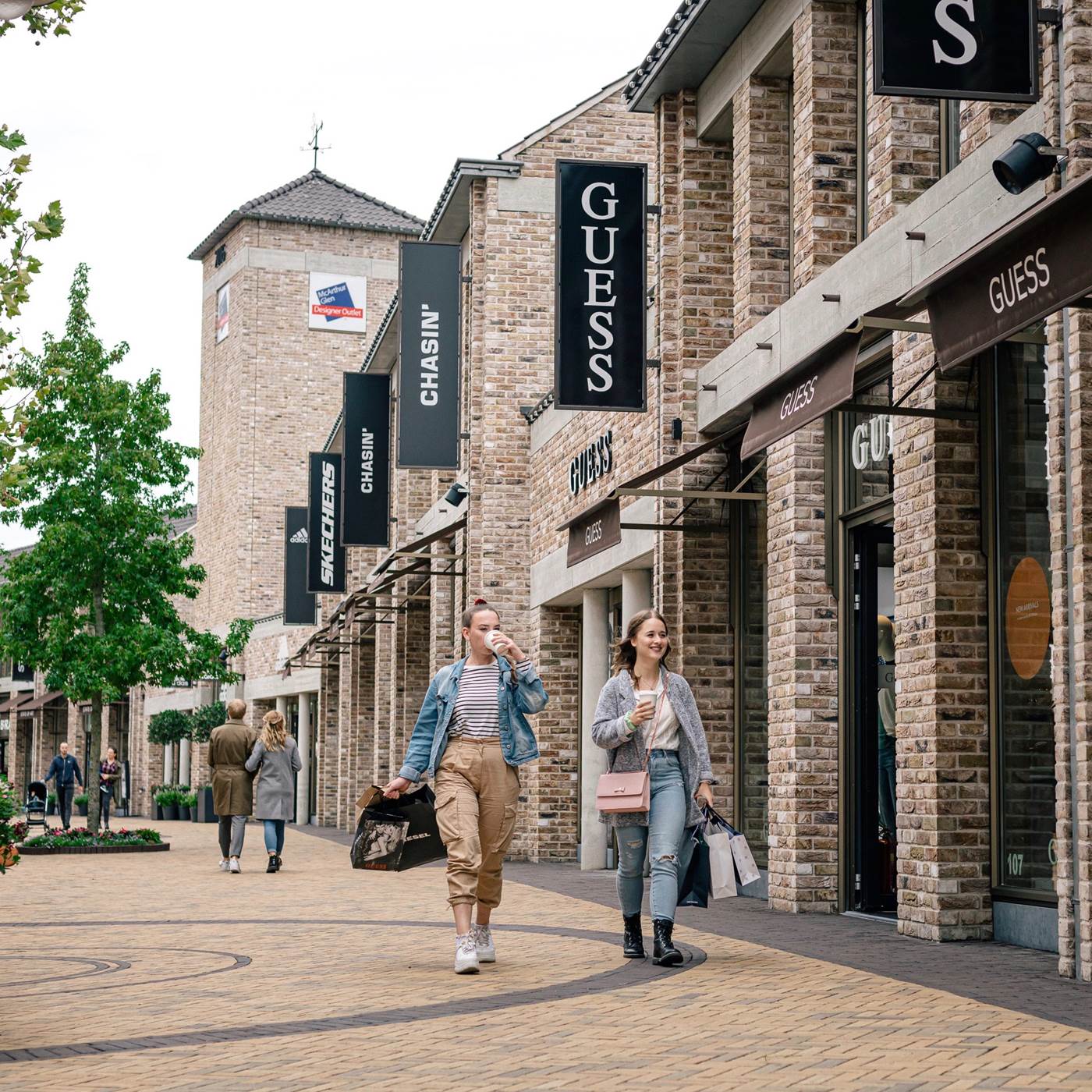 Designer Outlet Roosendaal Directory Shops