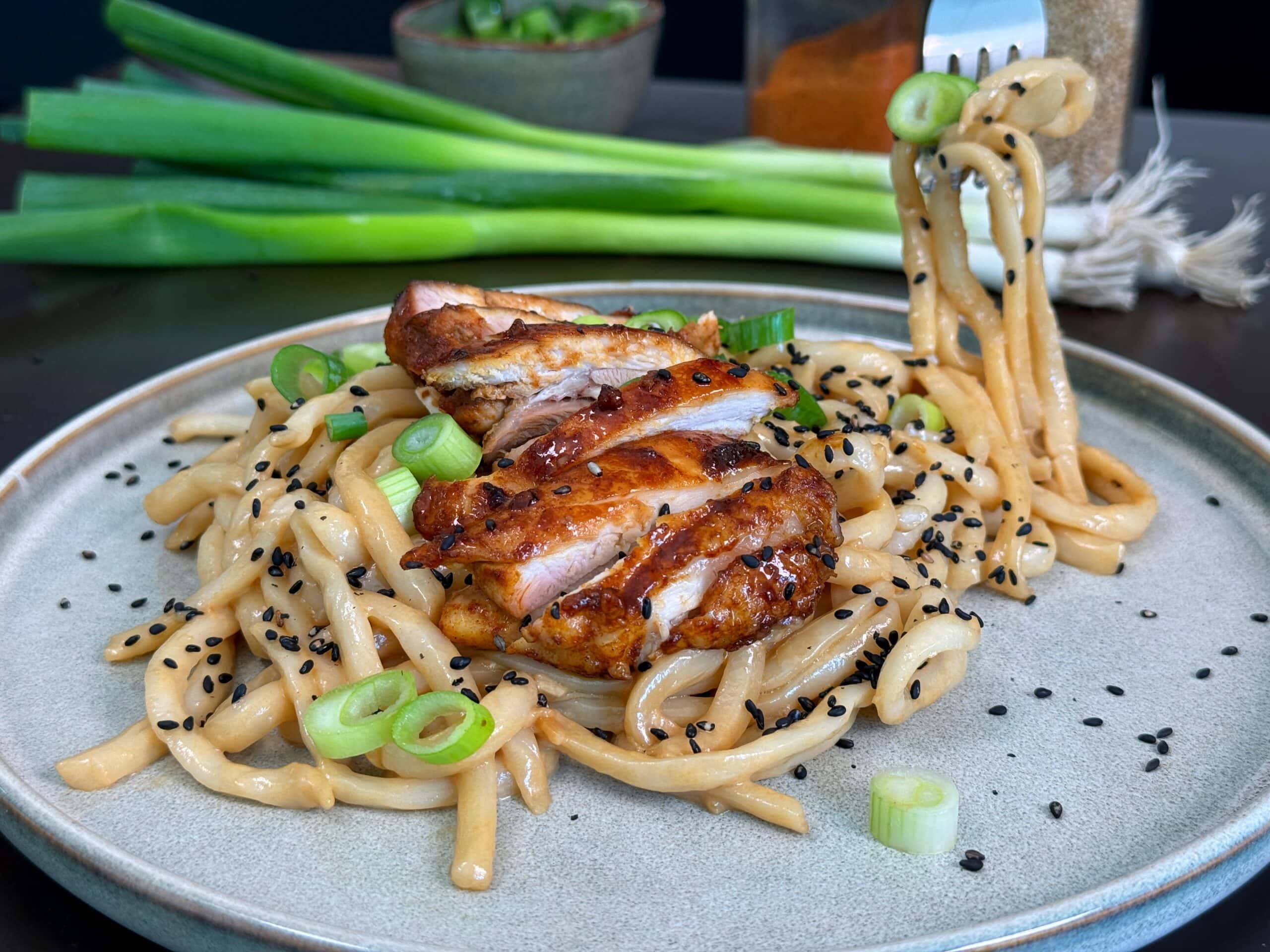 Kip Teriyaki Met Noedels