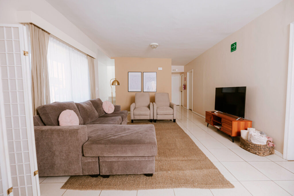 Plastic Surgery Recovery House Orange County Guide