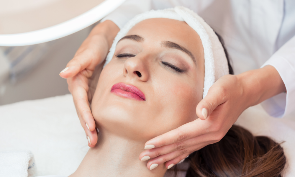 Anti Aging Facial Treatment: Best Options, Real Results