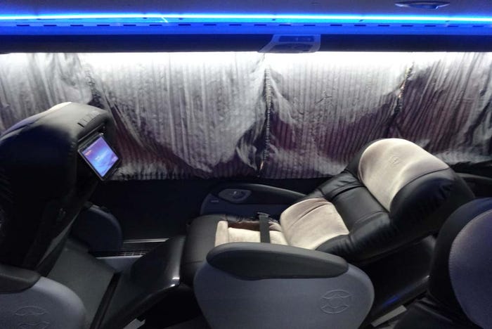 Cruz Del Sur Bus Peru