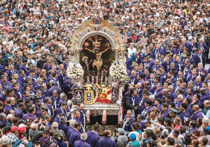 Mes Morado Señor De Los Milagros