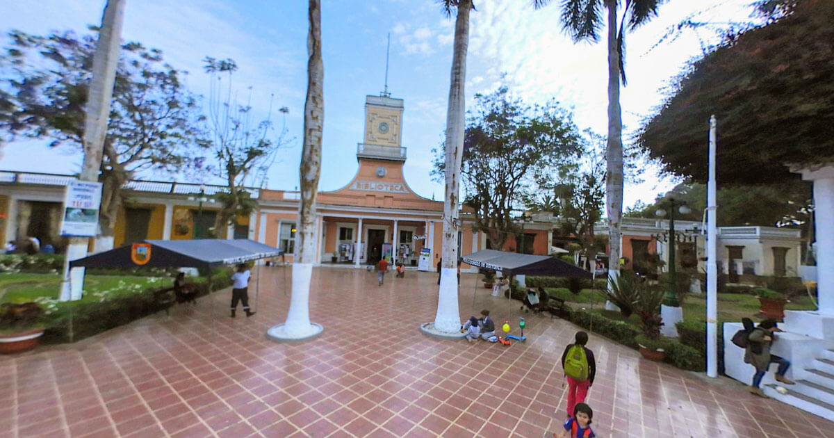 Plaza De Armas De Barranco