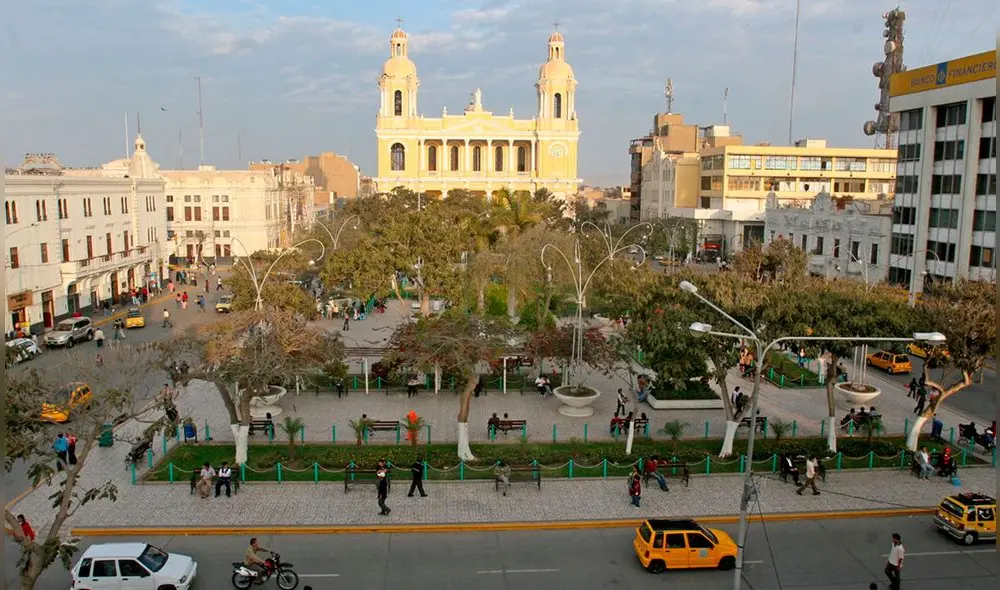 Plaza De Armas De Chiclayo